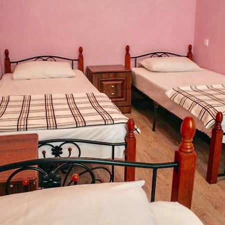 Anna-Saria Guest House Gagry Exterior photo