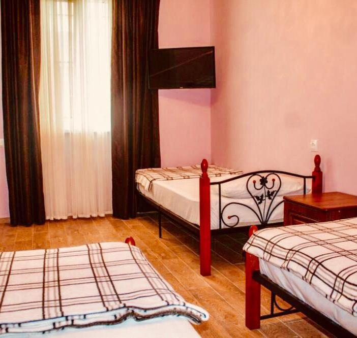 Anna-Saria Guest House Gagry Exterior photo