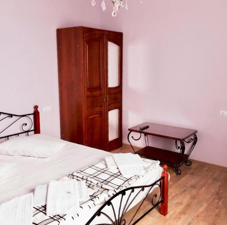 Anna-Saria Guest House Gagry Exterior photo
