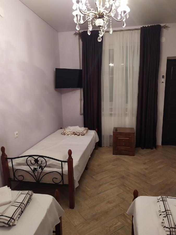 Anna-Saria Guest House Gagry Exterior photo